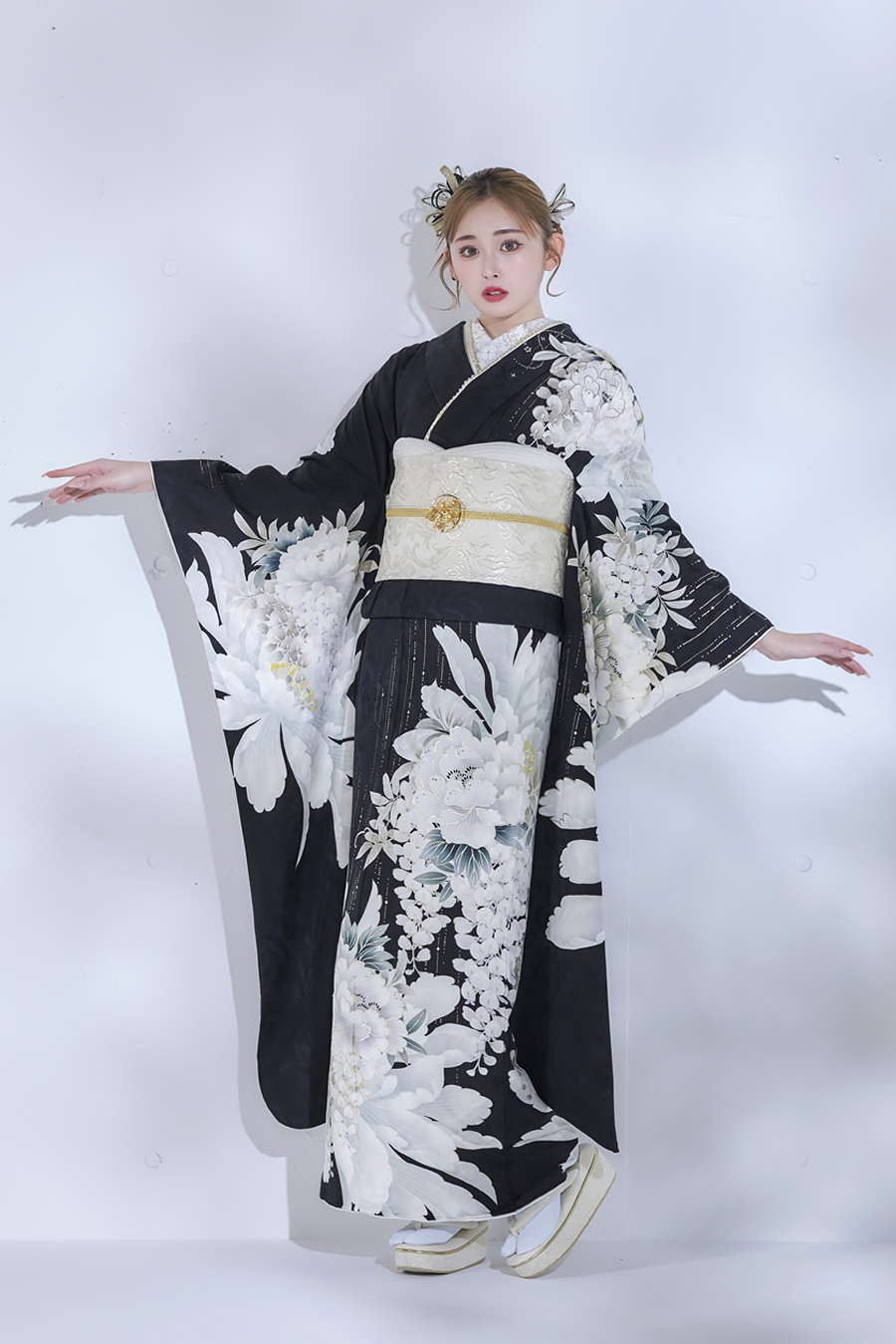 2025 かど屋新作夏の大振袖展